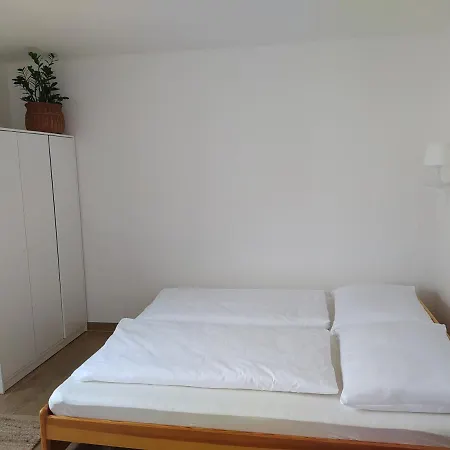 Domecek Na Podhradi Feriehus Mělník